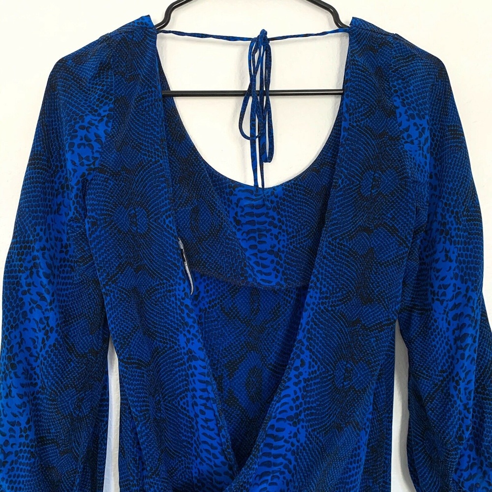 Jay Godfrey Blue Snake Print Open Back Silk Top - Picture 5 of 7